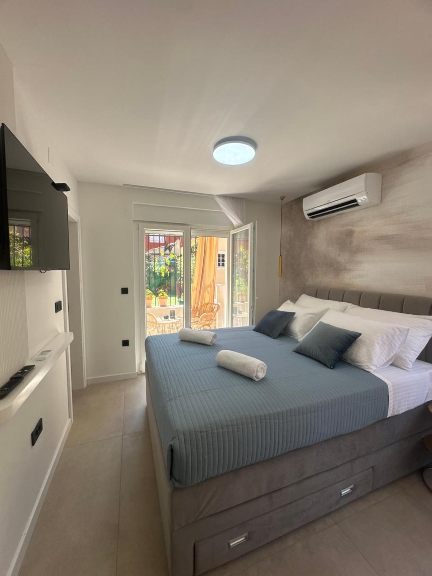 זאדאר Amaro Luxury Room & Studio Apartman With Balcony מראה חיצוני תמונה
